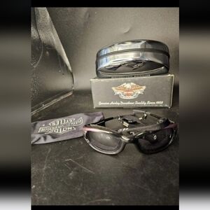 Vintage Harley-Davidson Black Sunglasses, W/‎ Case